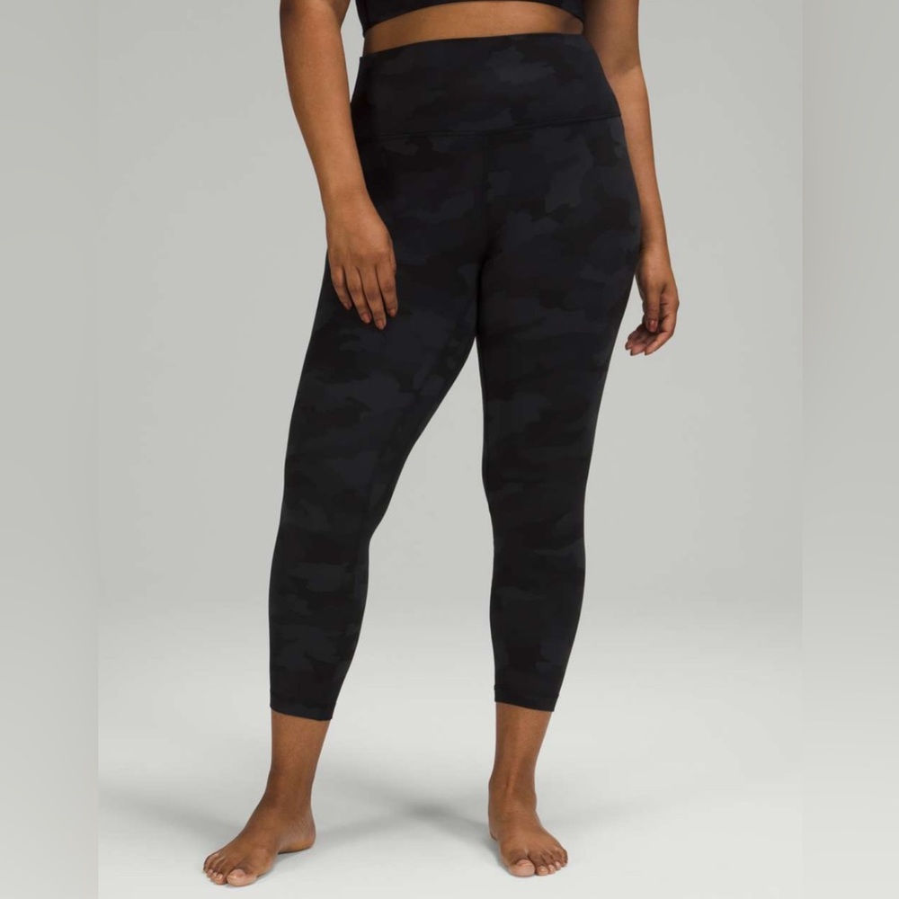 Lululemon Align Pant 25"
Heritage 365 Camo Deep Coal Multi Size 4